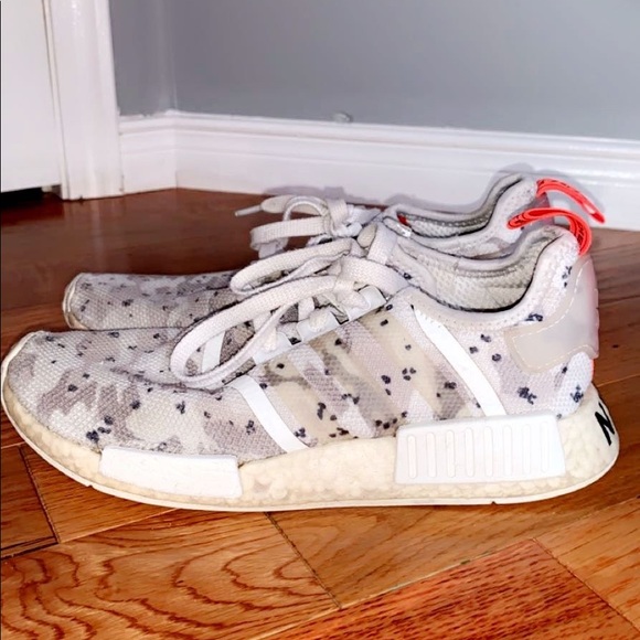 Addias - Picture 3 of 6